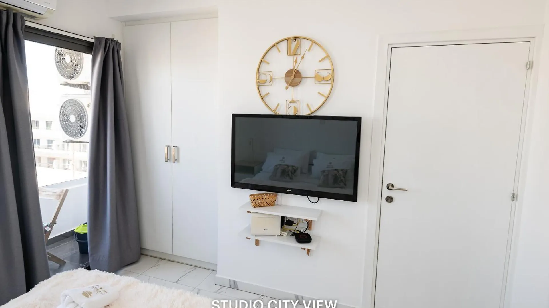 Lazuli City & Seaview Apartments Larnaca Cypr