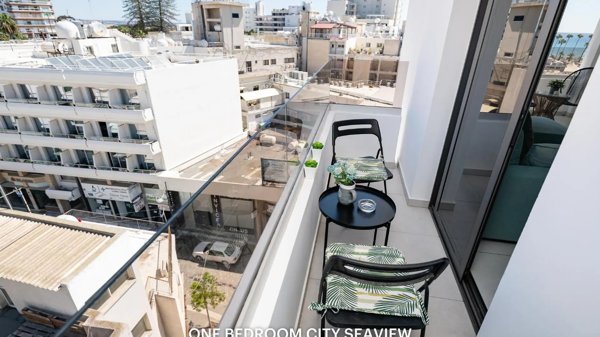 Lazuli City & Seaview Apartments Larnaca Cypr
