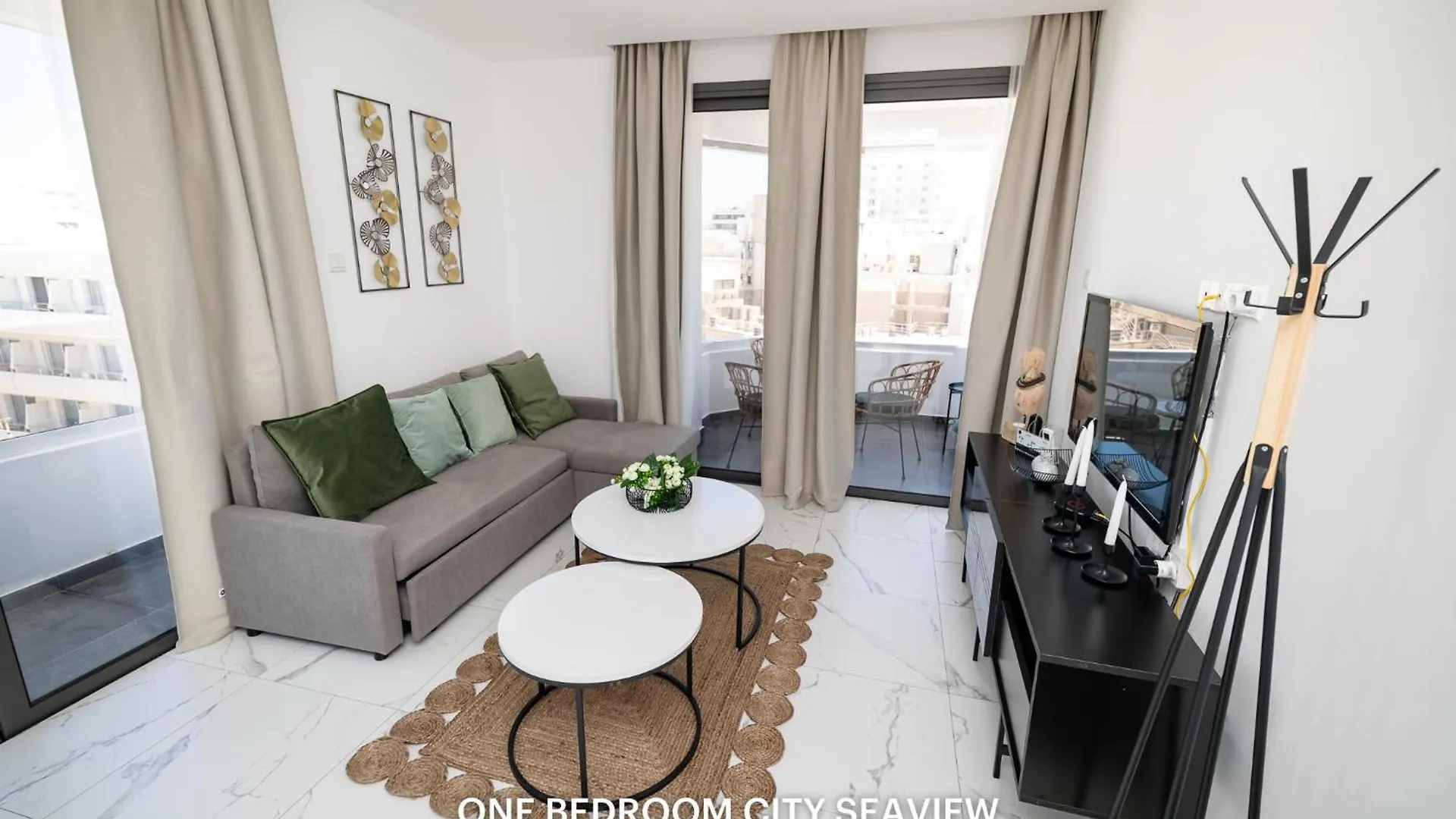 Lazuli City & Seaview Apartments Larnaca