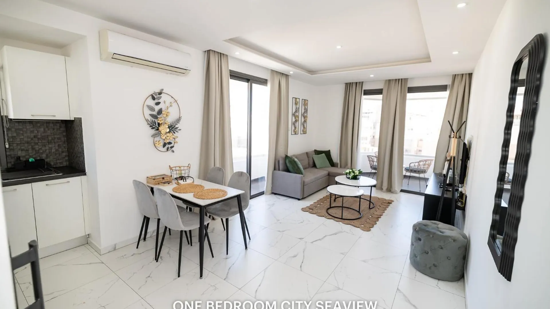 Lazuli City & Seaview Apartments Larnaca